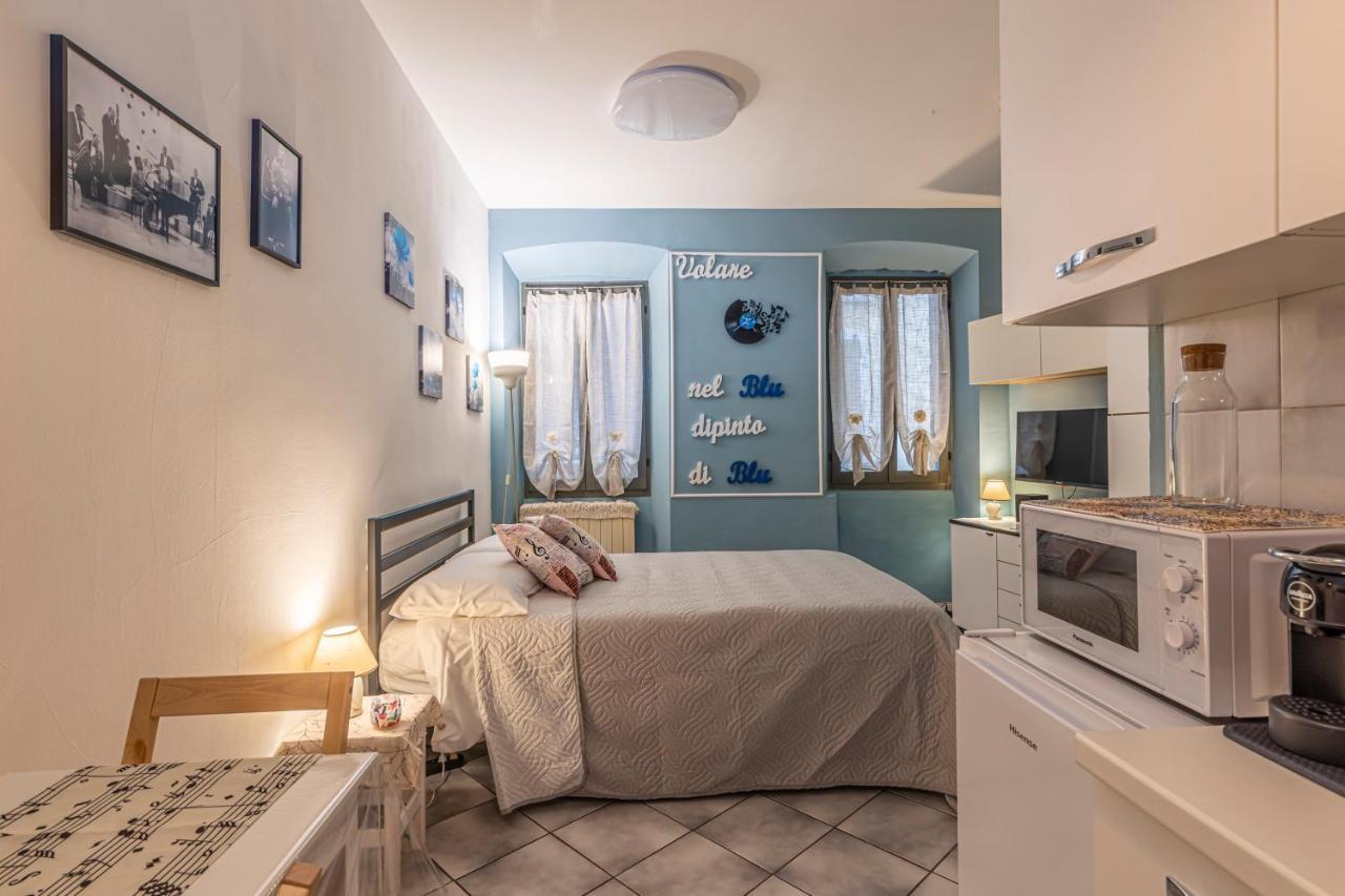 شقة Due Minuti Dal Lago Casa Melodia إنترا المظهر الخارجي الصورة